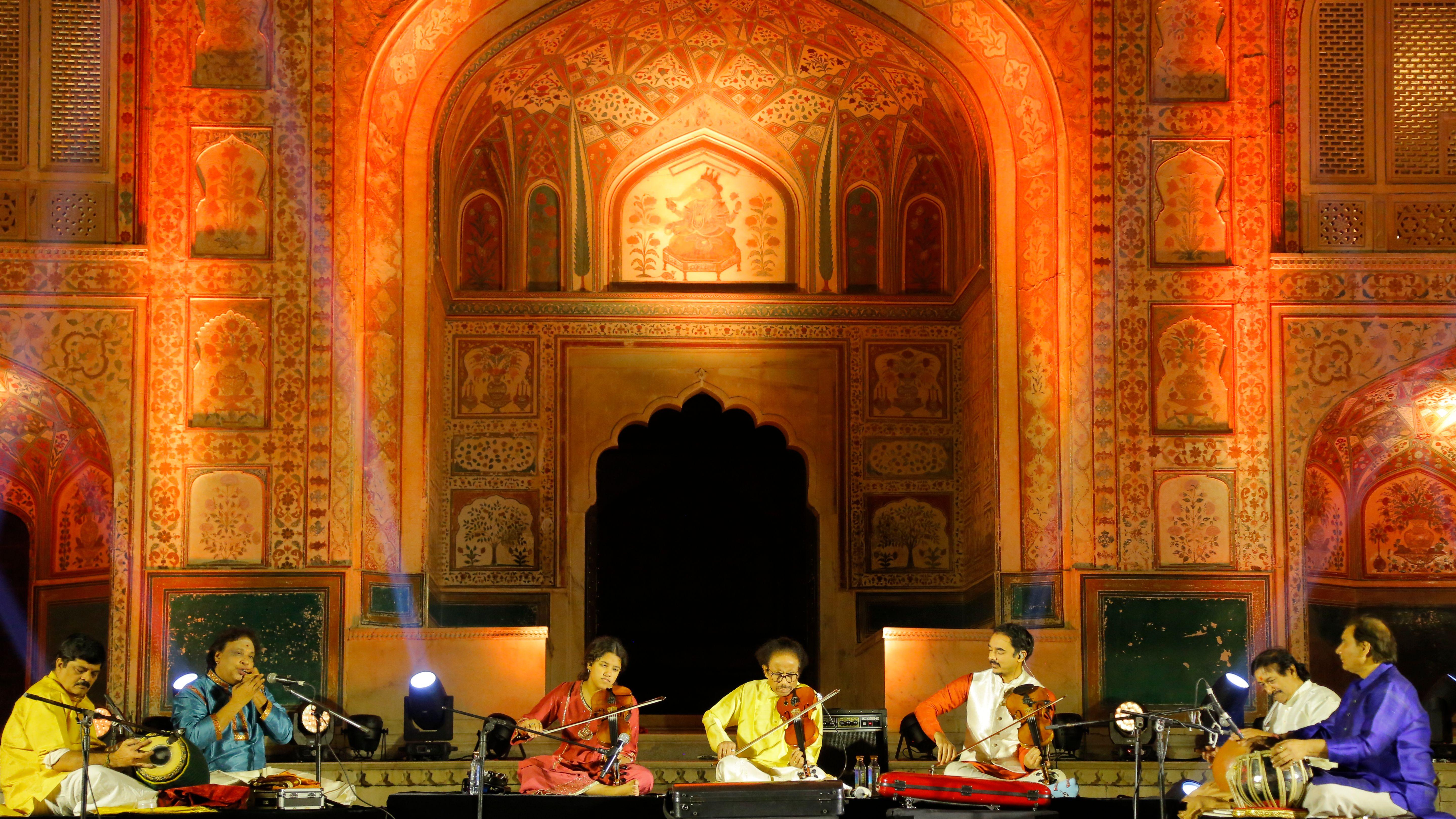 Royal Atmosphere